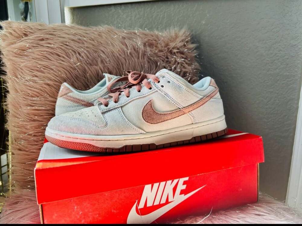 Nike Dunk Low Premium Fossil Rose Sneakers DH7577-001 (worn once)